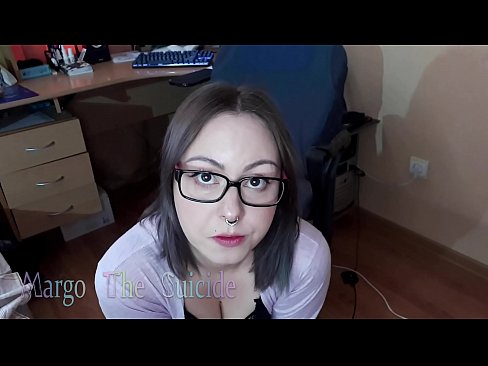 ❤️ Секси девојка со наочари длабоко го цица дилдото на камерата ❌ Секс видео кај нас mk.purchasexz.top ❌